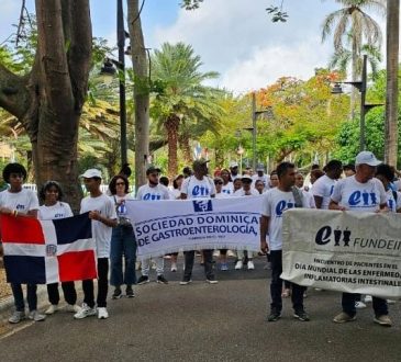 FUNDEII realizó su octava caminata en apoyo a personas con enfermedades intestinales