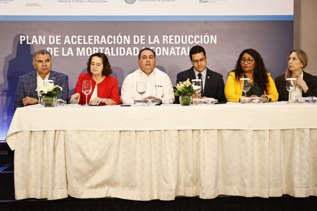 Autoridades presentan Plan de Aceleración Reducción de Mortalidad Neonatal