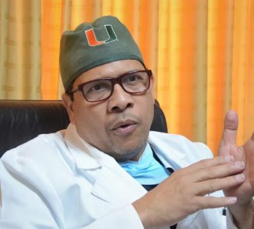 Dr. Freddy Ferreras