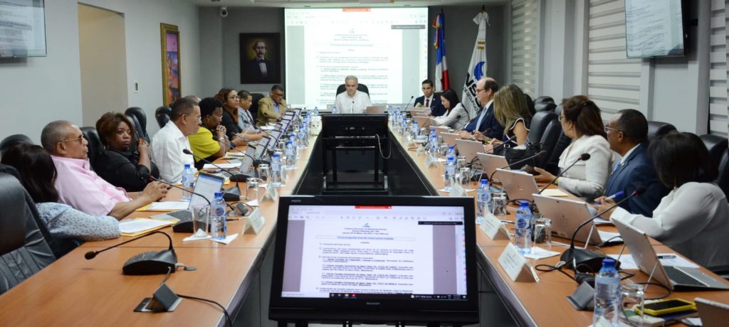 CNSS aprueba Póliza de discapacidad, sobrevivencia del Régimen Contributivo y trabajadores domésticos CNSS aprueba Póliza de discapacidad, sobrevivencia del Régimen Contributivo y trabajadores domésticos
