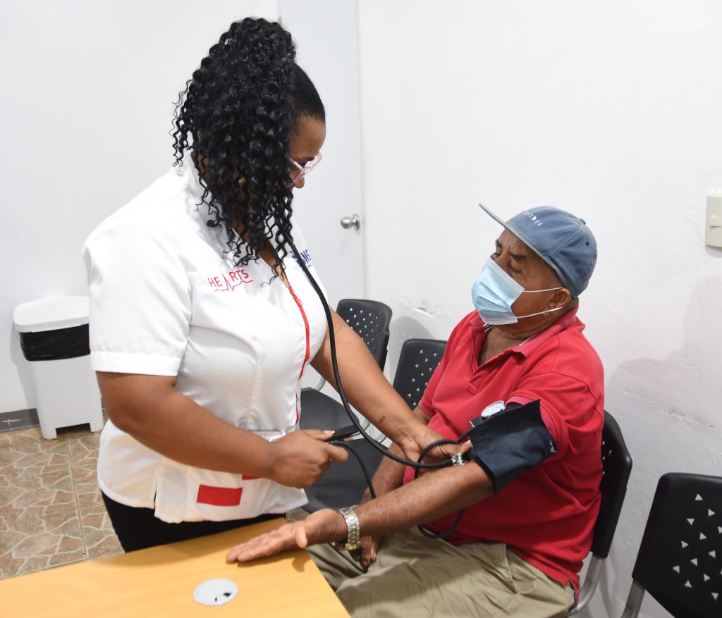 SNS impulsa estrategia HEARTS para prevenir la hipertensión SNS aplica estrategia HEARTS para prevenir la hipertensión