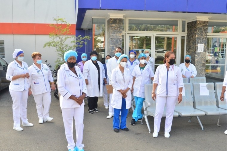 Enfermeros paralizaron actividades el martes en hospitales del Gran Santo Domingo Enfermeros paralizaron actividades el martes en hospitales del Gran Santo Domingo