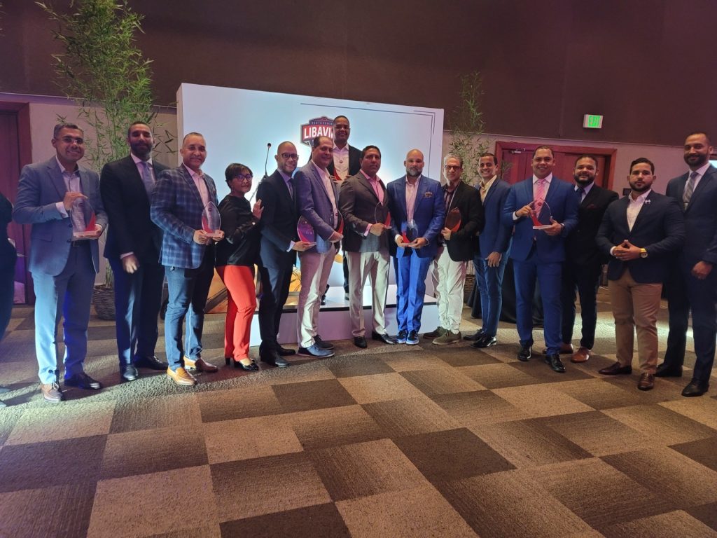 LIBAVIME reconoció a miembros fundadores en su X aniversario