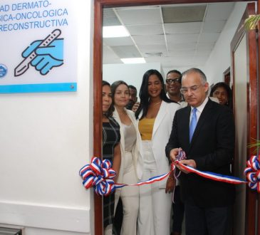 Hospital Vinicio Calventi inauguró unidades de Dermatología y Cirugía Plástica, Bariátrica y Reconstructiva.