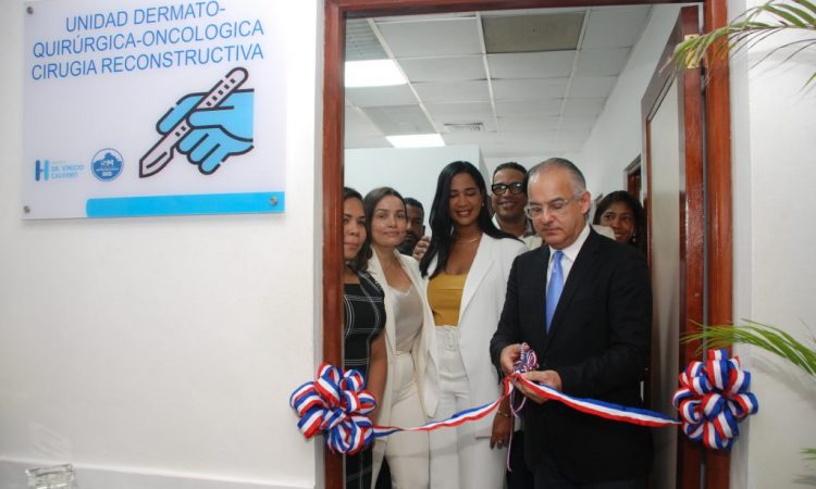 Hospital Vinicio Calventi inauguró unidades de Dermatología y Cirugía Plástica, Bariátrica y Reconstructiva.