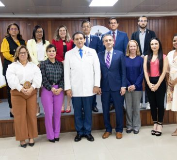 MSP discute estrategias contra el VIH/SIDA junto a entes internacionales