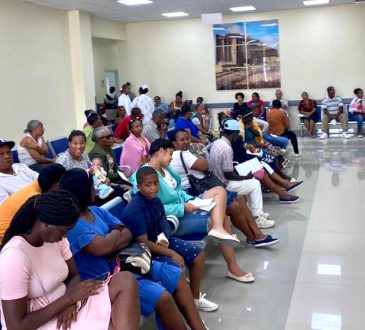 SNS garantiza operatividad del Hospital de Villa Hermosa