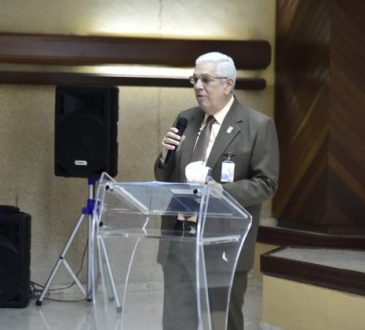 SRS Metropolitano recibió RD$ 3.5 millones en equipos odontológicos