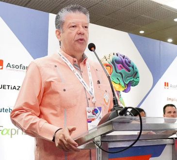 Dr. Julio Chestaro
