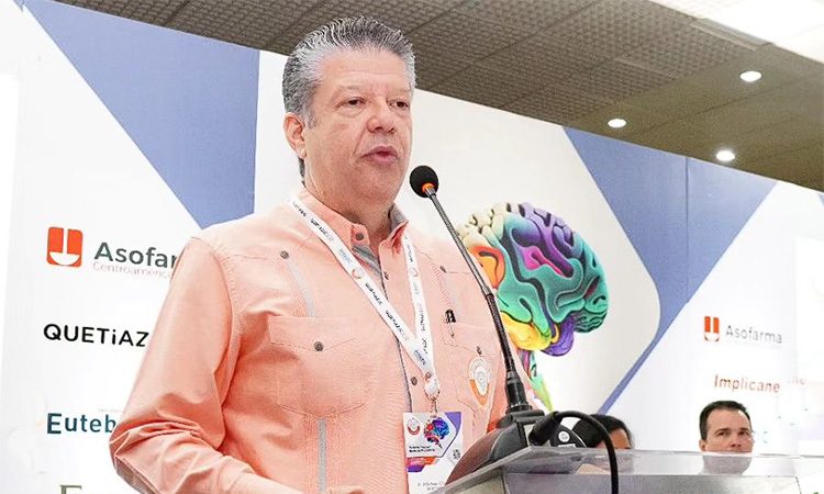 Dr. Julio Chestaro