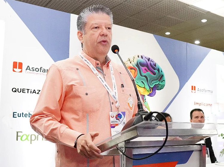 Dr. Julio Chestaro