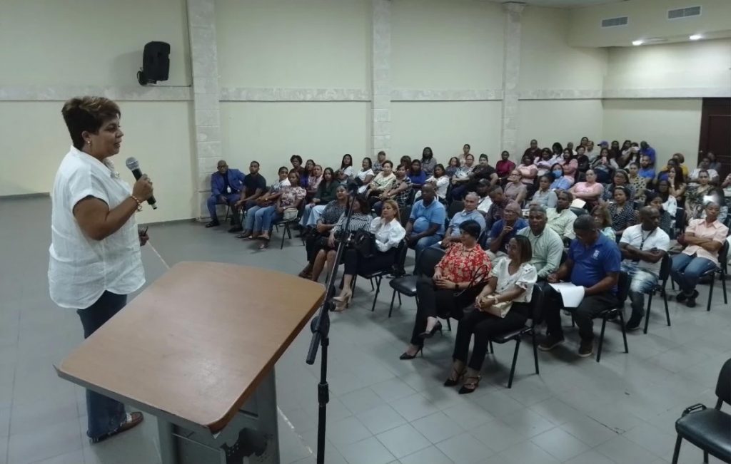 Colegio de Odontólogos destaca beneficios para asistentes y técnicos dentales Colegio de Odontólogos destaca beneficios para asistentes y técnicos dentales