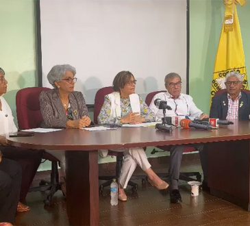 Pensionados del CMD recalcaron sus exigencias al Gobierno