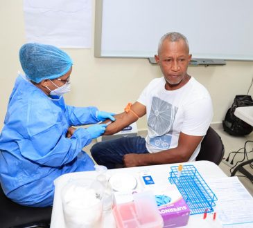 SNS realizó operativo médico en Básima, Villa Altagracia