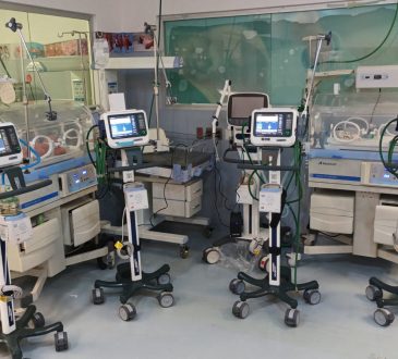 Hospital Marcelino Vélez adquirió modernos equipos para el área neonatal y de imagenología