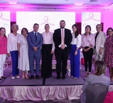 AMSI presentó estrategias para tratar el cáncer de mama en su II foro 'Mujer, Cáncer y Sociedad'