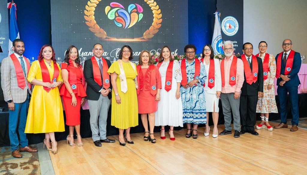 Dra. Rosa Noemí Cueto asume como presidente de SODOCARDIO