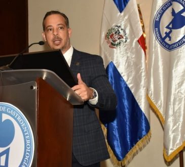 Dr. Pedro Ovalle representará a RD en la 'Semana Panamericana de Enfermedades Digestivas'