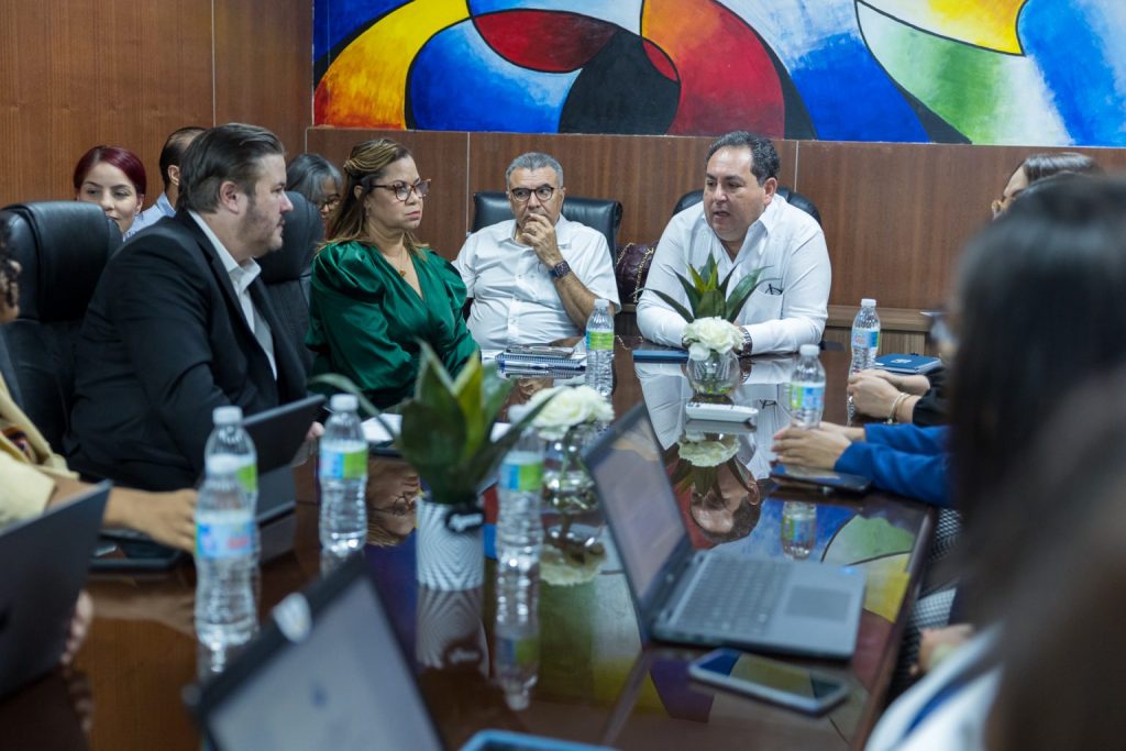 Presentan propuesta para simplificar la pasantía médica de ley