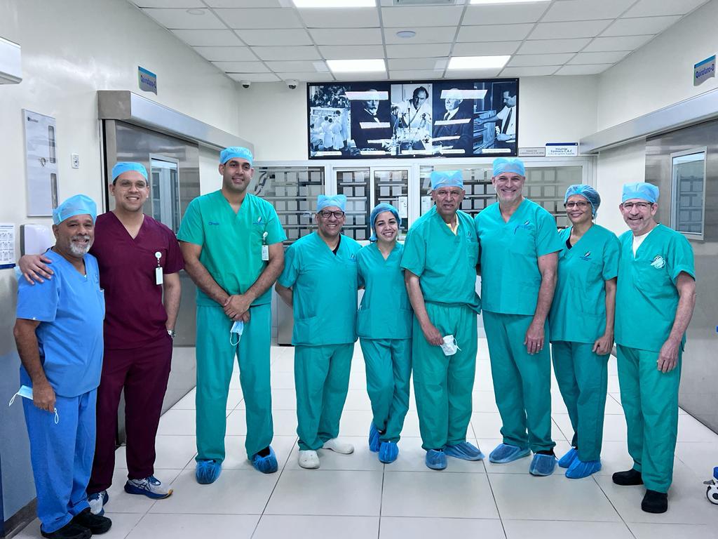 HOMS realiza cirugías ginecológicas por robot