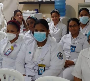 UNPHU presenta proyecto de desinfección de manos en hospitales