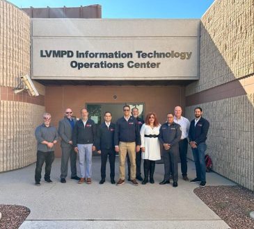 9-1-1 intercambia modelos operativos y tecnología avanzada en USA