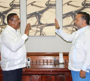 Dr. Roberto Rodríguez asumió dirección del Hospital Rodolfo de la Cruz