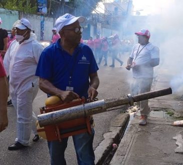 CMD realizó operativo de fumigación contra el dengue en el barrio Simón Bolívar