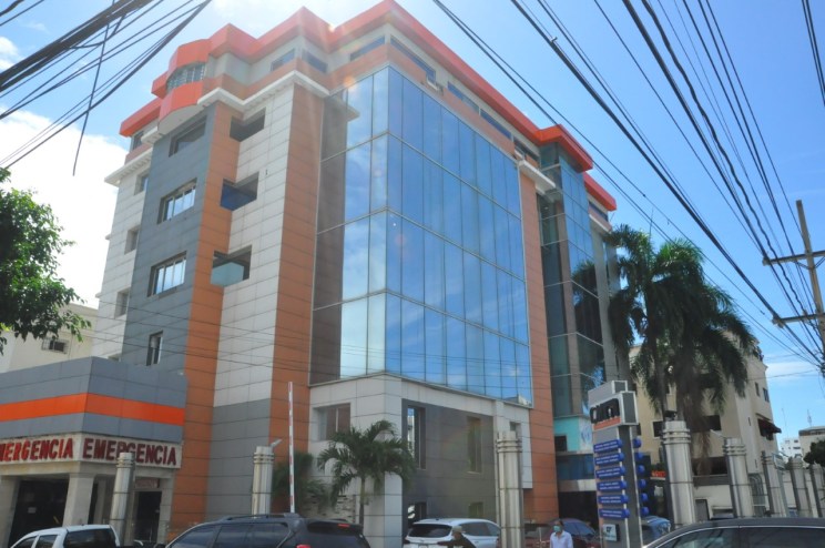 Centro Monumental Herrera incorpora dos ARS a su cartera de seguros Centro Médico Monumental Herrera