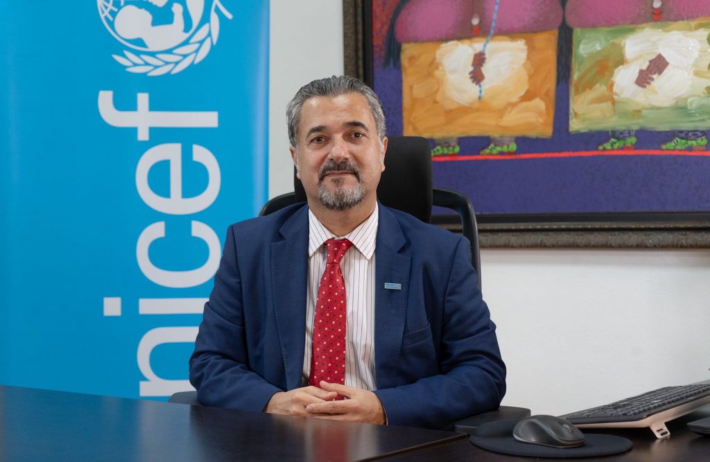 UNICEF lanza campaña 'Cada Vida Cuenta' para combatir la desnutrición aguda en RD Carlos Carrera, representante de UNICEF