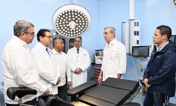 Gobierno inauguró el Hospital Municipal de San José de Las Matas