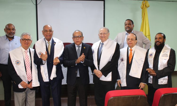 SDNCT exaltó al Dr. Bienvenido Peña como ‘Maestro de la Medicina Respiratoria’