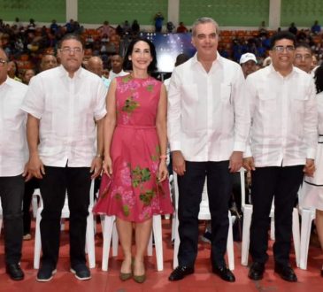 Gobierno festejó el Día Nacional de la Familia con jornada médica