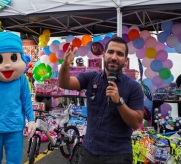 Fundación Cruz Jiminián entregó más de 2,000 juguetes a niños de la capital