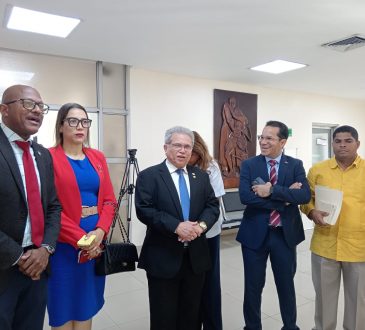CMD y MSP discuten nombramientos de médicos contratados durante la pandemia
