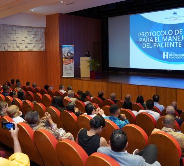 Moscoso Puello lanzó el 1° Protocolo para Manejo Integral del Paciente con Pie Diabético