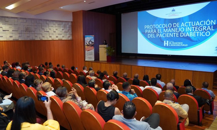 Moscoso Puello lanzó el 1° Protocolo para Manejo Integral del Paciente con Pie Diabético