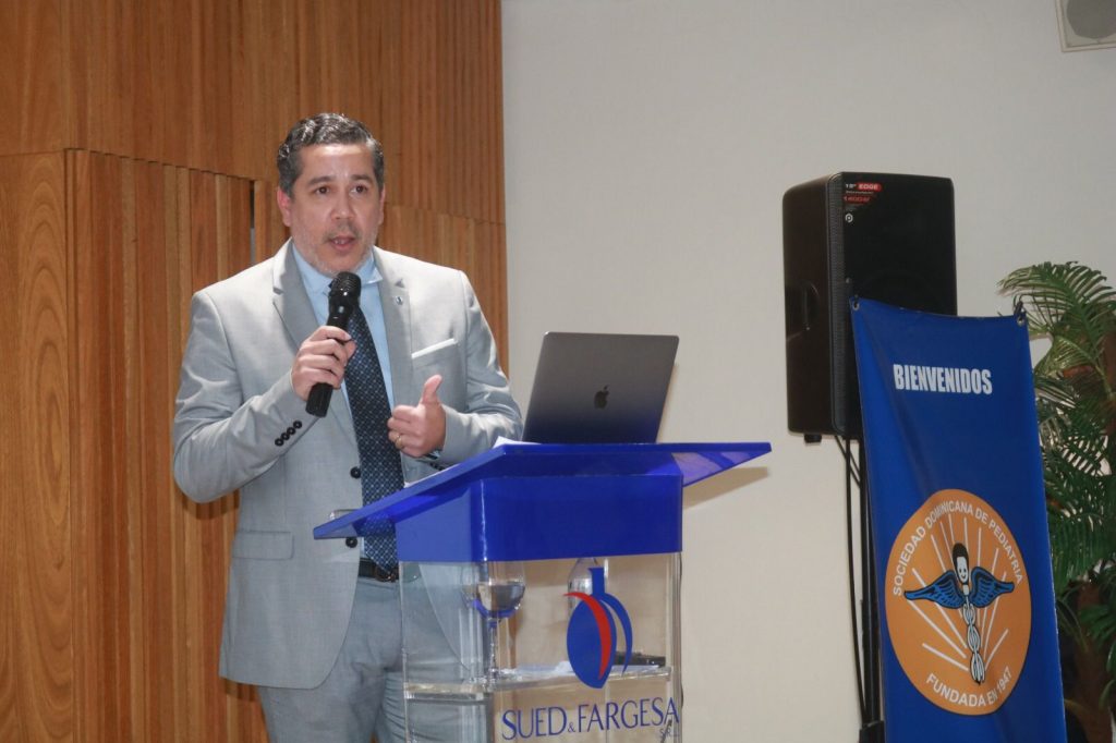 Dr. Carlos Guzmán