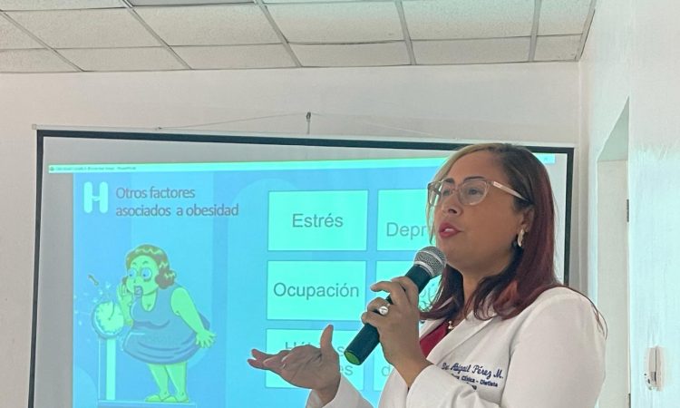 Hospital Rodolfo de la Cruz Lora imparte charla sobre obesidad
