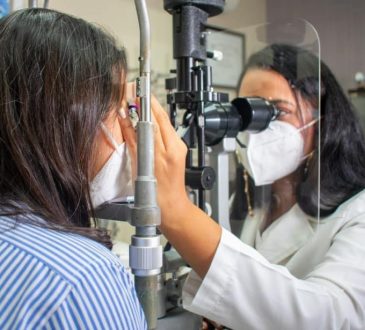 Destacan importancia de la evaluación oftalmológica anual contra el glaucoma