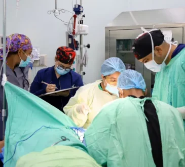 SDCVE realizó jornada quirúrgica para pacientes renales en el Hospital Padre Billini