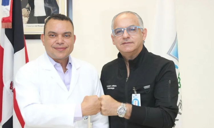 Hospitales Ney Arias Lora y Vinicio Calventi realizan benchmarking para buenas prácticas gerenciales