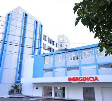 Gobierno reinauguró el Hospital Materno Dra. Evangelina Rodríguez