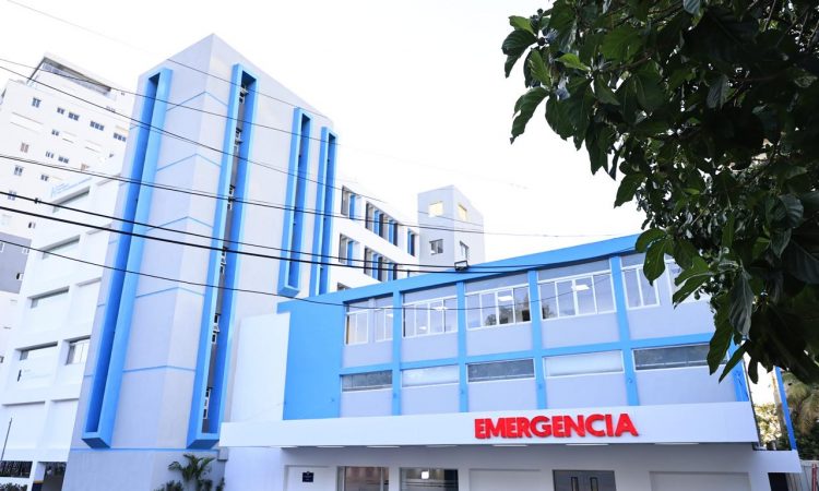 Gobierno reinauguró el Hospital Materno Dra. Evangelina Rodríguez