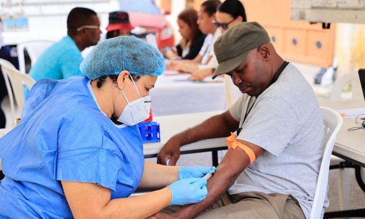 SNS destaca resultados de programas que mejoran salud de los dominicanos