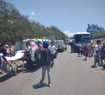 911 coordina asistencia a varios afectados en accidente involucró siete vehículos en La Romana