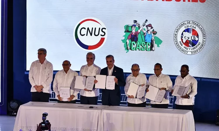 se pactó cumplir con las Normas Internacionales de Trabajo, resumidas en la libertad sindical, la negociación colectiva, salud y seguridad en el trabajo