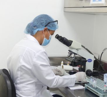 Hospital Dr. Leopoldo Pou amplía cartera de pruebas de laboratorio