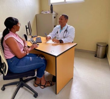 SNS destaca labor de los 1,344 médicos familiares de la Red Pública