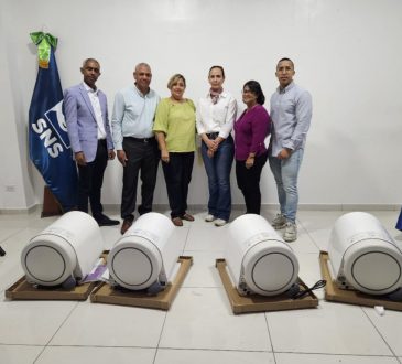 SRS Cibao Central suma nueve autoclaves para fortalecer atención odontológica